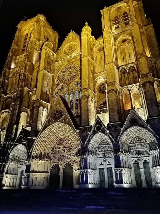 Maison De Ville Bourges Exterior photo